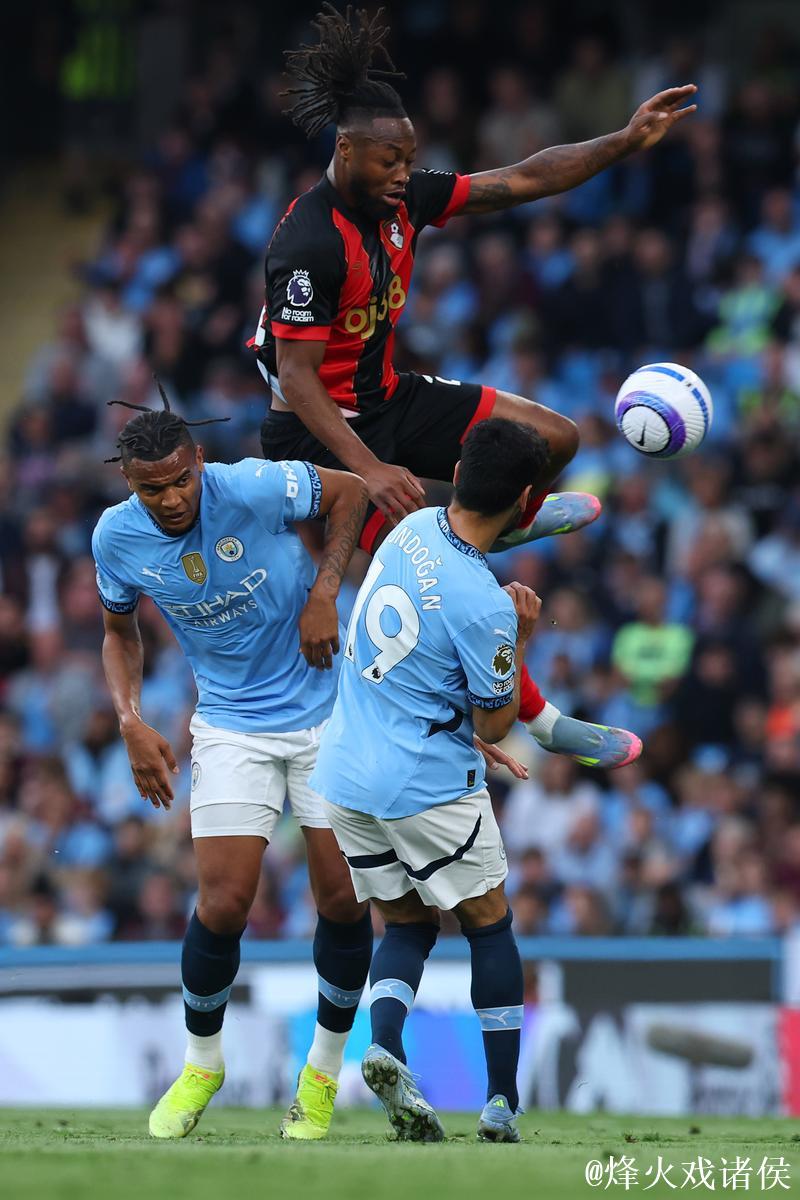 曼联4比4伯恩茅斯创英超单场39次射门纪录