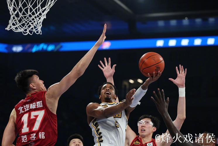广厦今日惨败辽篮16分,而揭幕战则大胜山西14分 广厦今日惨败辽篮16分,而揭幕战则大胜山西14分